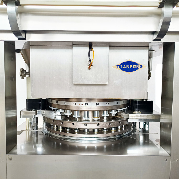 D, das automatische Drehpillen-Tablet-Presse-Maschine mit PLC-Touch Screen 7.5KW bearbeitet